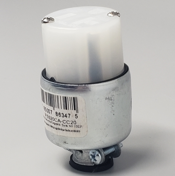 Pass & Seymour 20 Amp Armored Straight Blade Connector - Picture 8 of 8